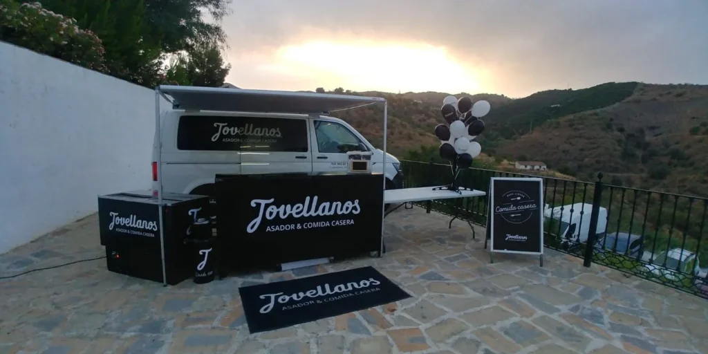 elementos de Jovellanos para servir un catering